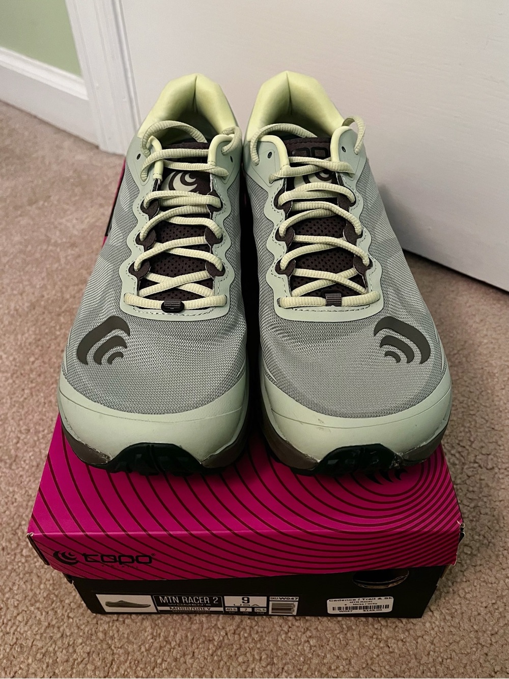 NEW Topo Athletic Women’s Mtn Racer 2 Moss Green Grey Trail Shoes (size 9) - Picture 4 of 13
